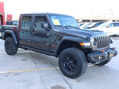 Used 2023 Jeep Gladiator Mojave w/ LED Lighting Group image 4