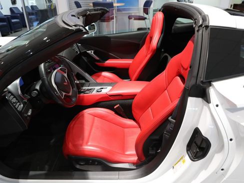 Used 2015 Chevrolet Corvette Stingray Coupe w/ 2LT Preferred Equipment Group RWD image 10