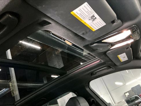 Used 2020 BMW X5 sDrive40i w/ Premium Package image 24