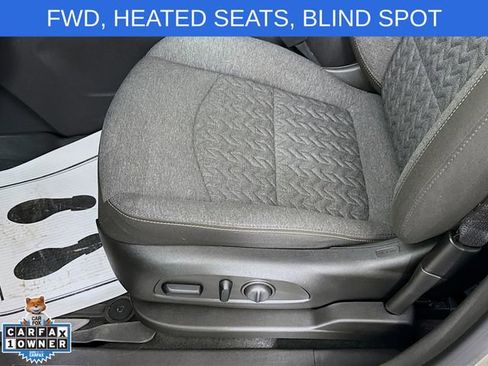 Used 2024 Chevrolet Equinox LT w/ LPO, Floor Liner Package FWD image 18