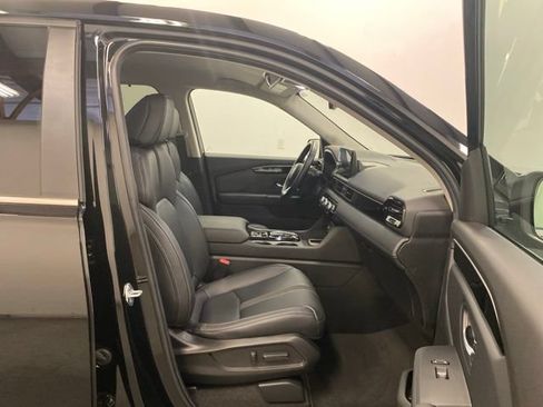 Used 2025 Honda Pilot EX-L image 22