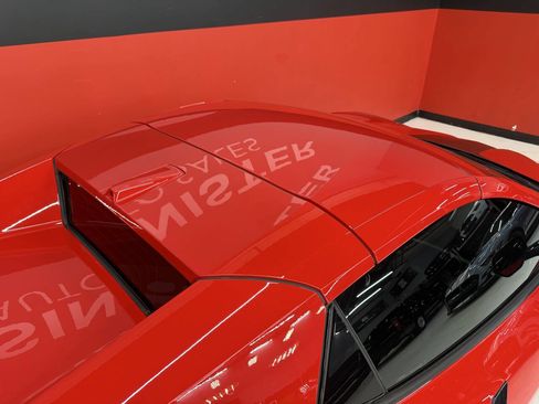 Used 2022 Chevrolet Corvette Stingray 2dr Convertible w/ Z51 Performance Package image 42