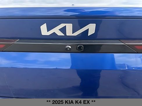 Used 2025 Kia K4 EX FWD image 12