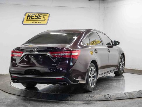 Used 2016 Toyota Avalon XLE FWD image 4