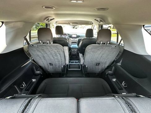 Used 2020 Ford Explorer XLT w/ Comfort Package AWD/4WD image 34