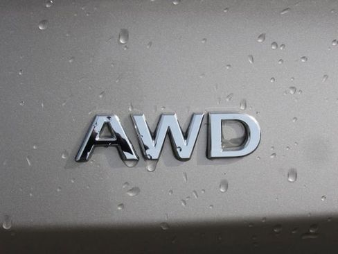 Used 2025 INFINITI QX60 Luxe AWD/4WD image 8