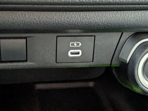 Certified 2024 Toyota Grand Highlander Platinum image 24