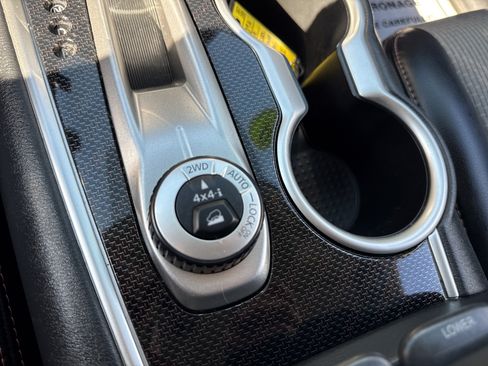 Used 2019 Nissan Pathfinder SV w/ Rock Creek Edition AWD/4WD image 11
