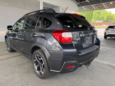 Used 2014 Subaru Crosstrek 2.0i Premium w/ Moonroof Package AWD/4WD image 5