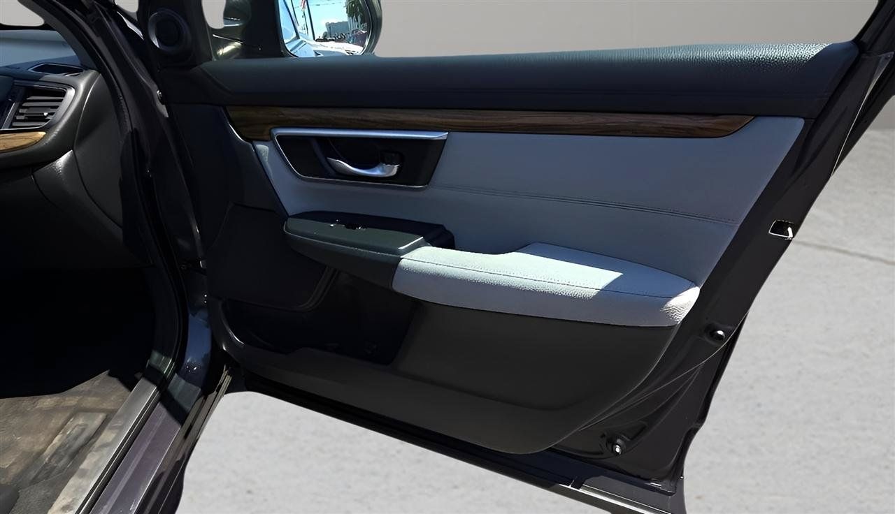 Used 2018 Honda CR-V EX image 32