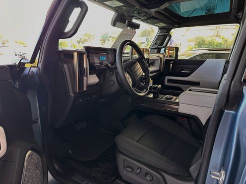 Used 2024 GMC Hummer EV 3X w/ Omega Edition AWD/4WD image 11