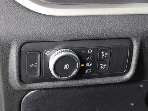 Used 2021 Ford Explorer XLT w/ Equipment Group 202A AWD/4WD image 20