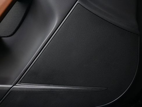 Used 2024 Jaguar F-TYPE R AWD/4WD image 13