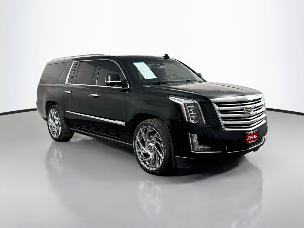 Used 2016 Cadillac Escalade ESV Platinum AWD/4WD image 7