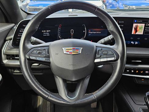 Used 2024 Cadillac XT4 Premium Luxury FWD image 15
