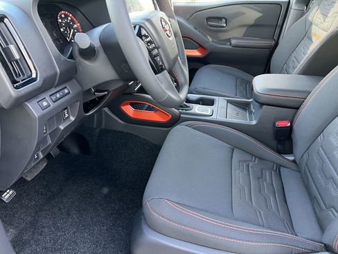 New 2026 Nissan Frontier PRO-4X w/ Pro-4x Convenience Package image 13