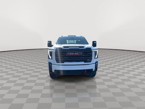 Used 2024 GMC Sierra 2500 AT4 w/ AT4 Premium Plus Package AWD/4WD image 2