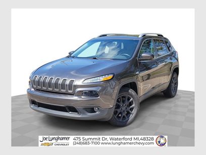 Used 2017 Jeep Cherokee Latitude w/ Safety/Convenience Group