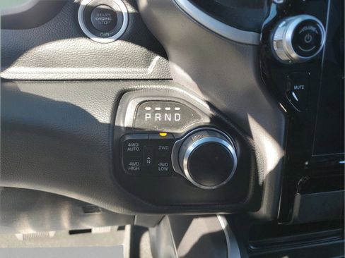 Used 2021 RAM 1500 Big Horn image 19