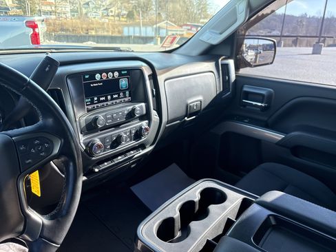 Used 2018 Chevrolet Silverado 1500 LT w/ LPO, Black Pack image 22