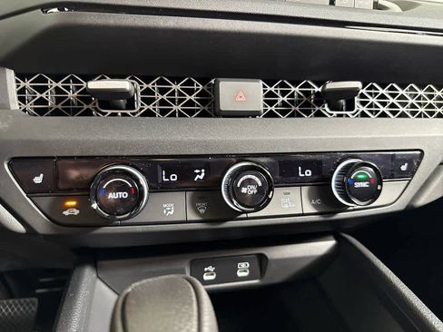 New 2025 Honda Accord SE image 27