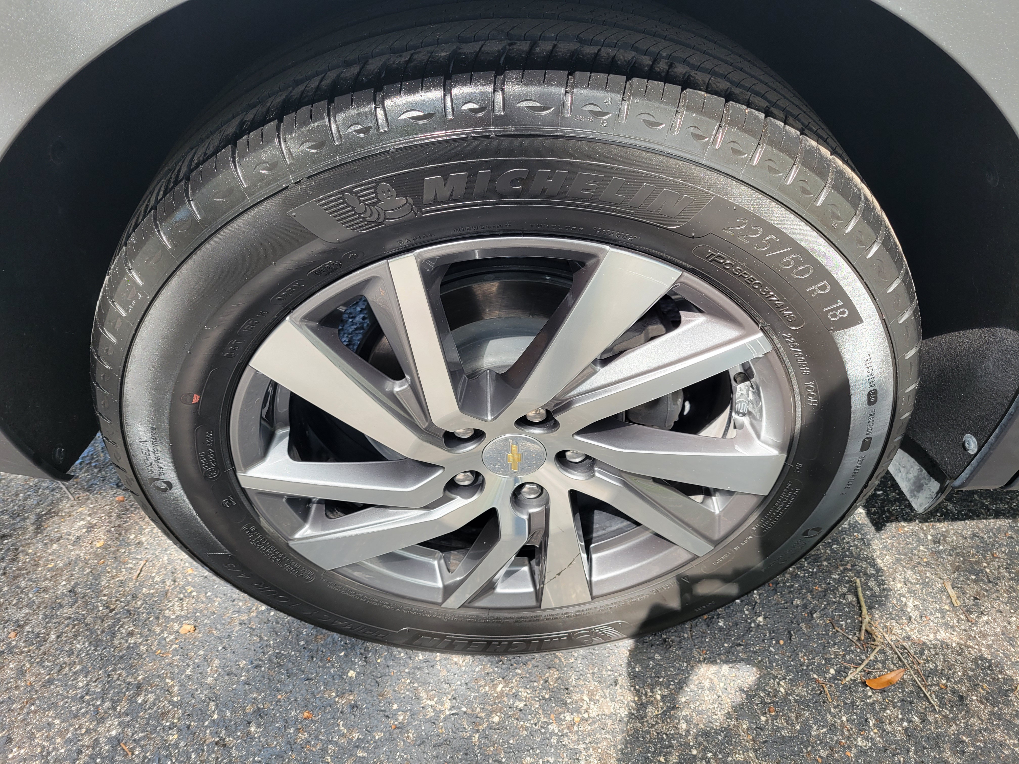 Used 2023 Chevrolet Equinox LT FWD image 39