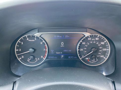 Used 2022 Nissan Altima 2.5 SR FWD image 15