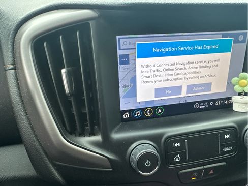 Used 2023 GMC Terrain AT4 w/ Infotainment Package II AWD/4WD image 9