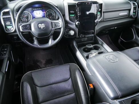 Used 2023 RAM 1500 Laramie AWD/4WD image 3