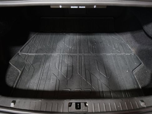 Used 2018 Volvo S60 T5 Inscription image 24