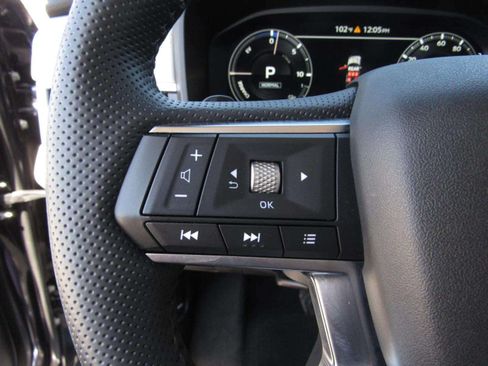 Used 2025 Mitsubishi Outlander SEL AWD/4WD image 28