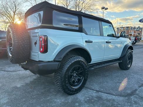 Certified 2022 Ford Bronco Wildtrak image 4