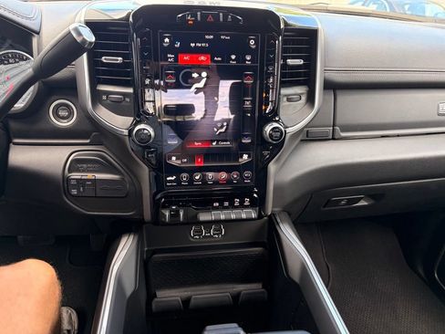 Used 2021 RAM 3500 Laramie w/ Safety Group B AWD/4WD image 21