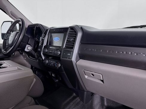Used 2019 Ford F350 XLT image 27