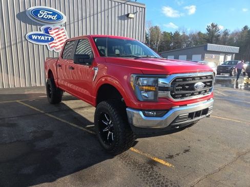 Used 2023 Ford F150 XLT AWD/4WD image 3