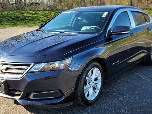 Used 2015 Chevrolet Impala LT w/ Convenience Package image 3