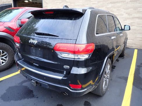 Used 2018 Jeep Grand Cherokee Overland image 4