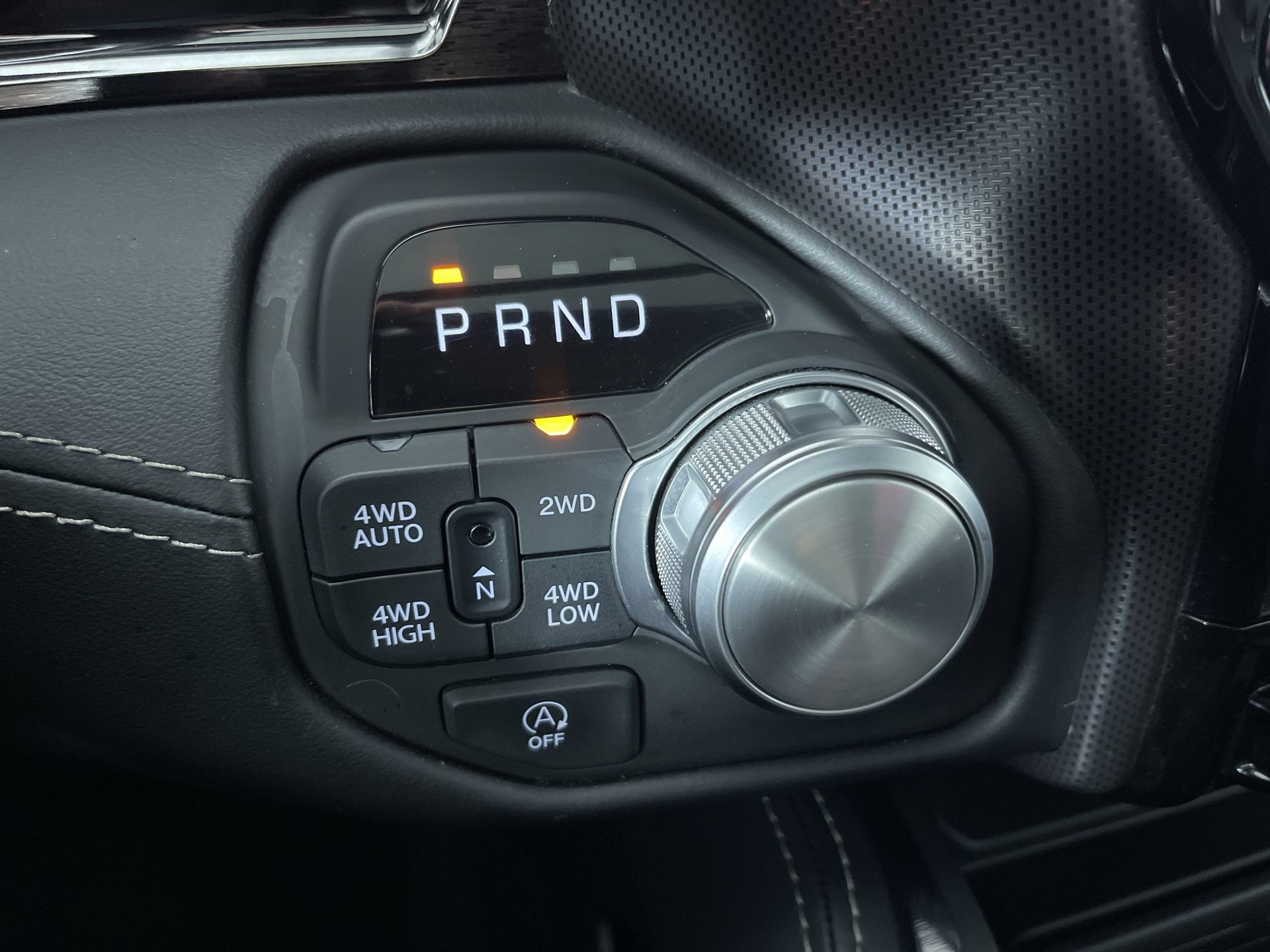 Used 2025 RAM 1500 Limited AWD/4WD image 22