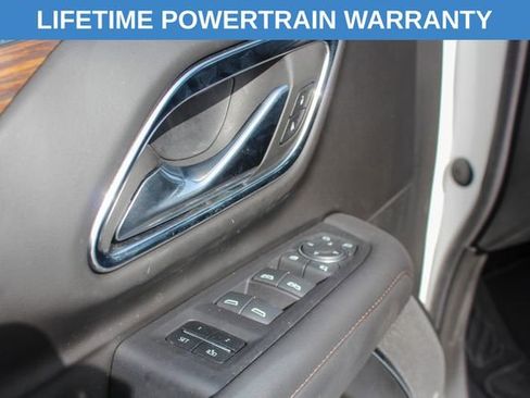 Used 2023 Chevrolet Tahoe High Country image 18