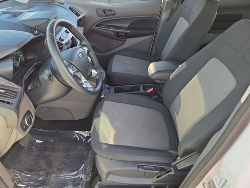 Used 2022 Ford Transit Connect XL image 4