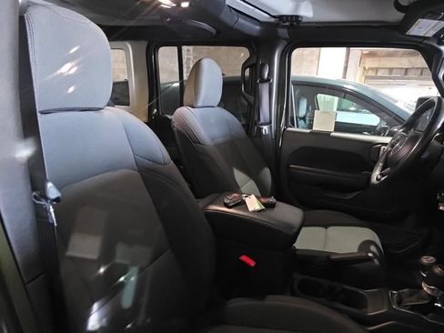 Used 2022 Jeep Wrangler Unlimited Sport AWD/4WD image 20