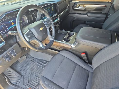 Used 2024 Chevrolet Silverado 2500 LT image 16