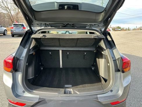 Used 2021 Buick Encore GX Essence w/ Advanced Technology Package image 16