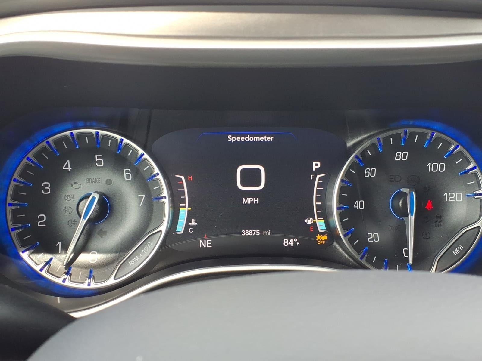 Used 2025 Chrysler Pacifica Select FWD image 21