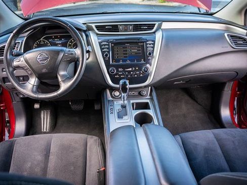 Used 2020 Nissan Murano SV image 28