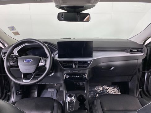 Used 2025 Ford Escape Platinum AWD/4WD image 21