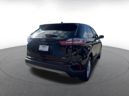 Used 2022 Ford Edge SEL image 14