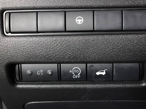 Certified 2025 Nissan Rogue SV AWD/4WD image 25
