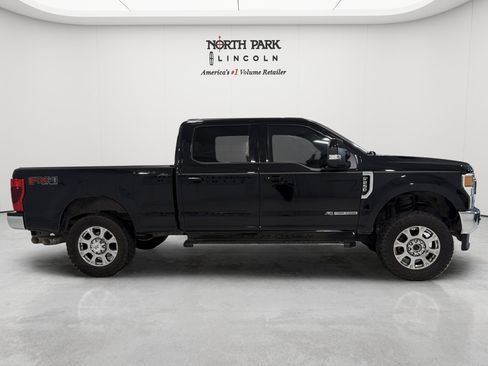 Used 2021 Ford F250 Lariat w/ FX4 Off-Road Package AWD/4WD image 7