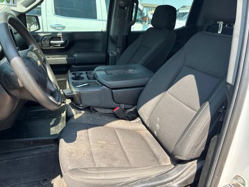 Used 2023 Chevrolet Silverado 1500 W/T AWD/4WD image 10